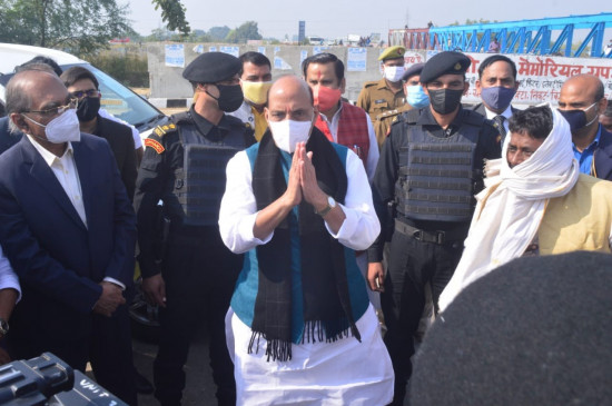 defense-minister-rajnath-reached-lucknow-review-of-development-works_730X365