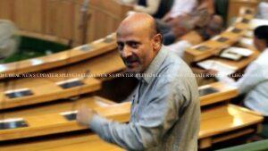 कश्मीरी नेता इंजीनियर राशिद को सांसद पद की शपथ लेने के लिए अदालत ने दी हिरासत परोल की अनुमति