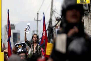 2722179 nepal protests 084627705 16x90 1