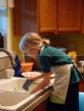 Life skills start young: 10 chores for children to master 25 cropped image 2025 07 71c99b437f33e384e5722a6047ae5f4a